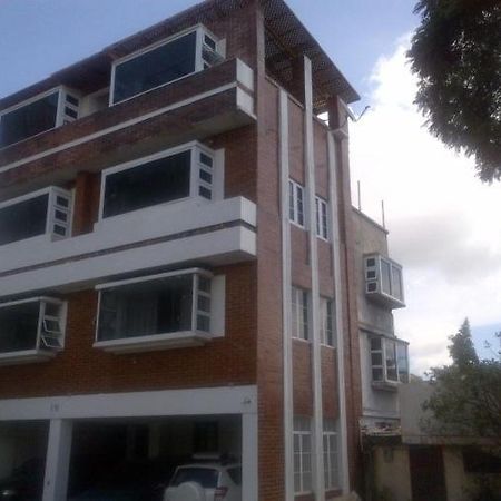 Apartamentos Comodos Cerca Del Aeropuerto Guatemalaváros Kültér fotó
